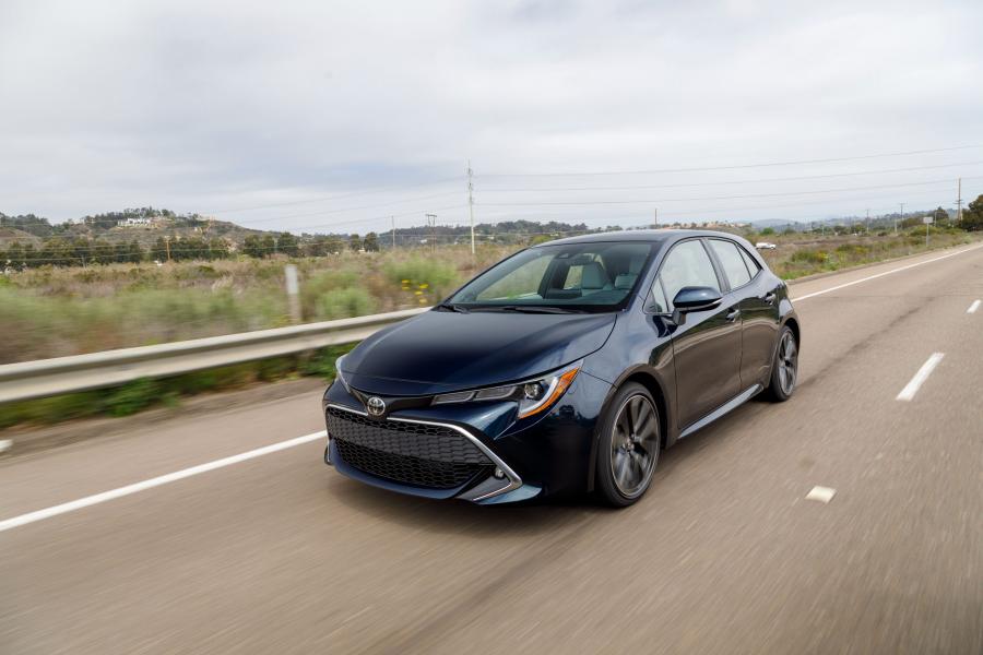  Toyota Corolla XSE Hatchback 2018 года  (NA) (фото 41 из 88)